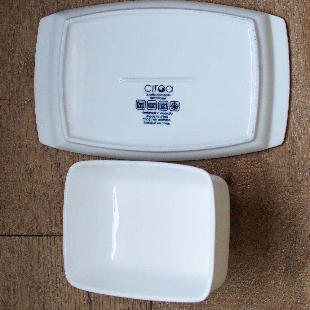 Ciroa Covered Butter Dish - Picture 3 of 4